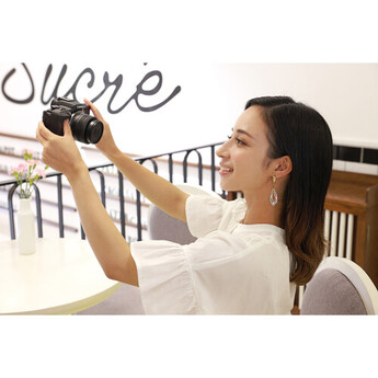 Canon RF-S 10-18mm f/4.5-6.3 IS STM Lens (Canon RF) — thumbnail 7