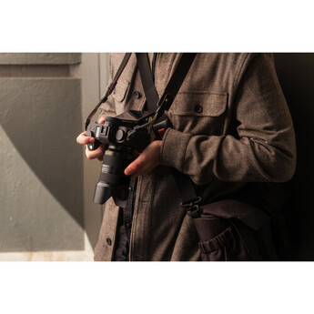 Leica Vario-Elmarit-SL 28-70mm f/2.8 ASPH. Lens (L-Mount) — thumbnail 8