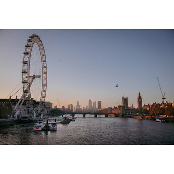 Nikon NIKKOR Z 24-105mm f/4-7.1 Lens (Nikon Z) — thumbnail 23