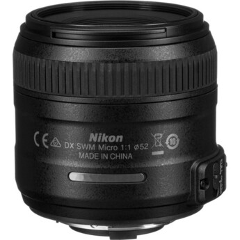 Nikon 40mm f/2.8G AF-S DX Micro-Nikkor Lens — thumbnail 3