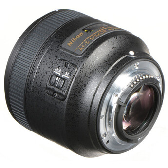 Nikon AF-S NIKKOR 85mm f/1.8G Lens — thumbnail 3