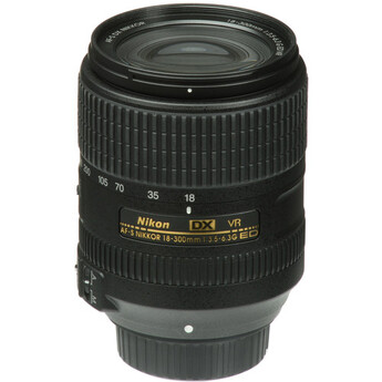 Nikon AF-S DX NIKKOR 18-300mm f/3.5-6.3G ED VR Lens — thumbnail 6
