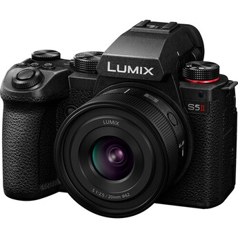 Panasonic LUMIX S 20mm f/2.5 Lens (L-Mount, Black) — thumbnail 5