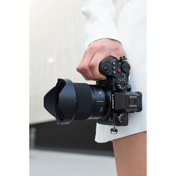 Panasonic Lumix S 18mm f/1.8 Ultra-Wide-Angle Lens — thumbnail 19