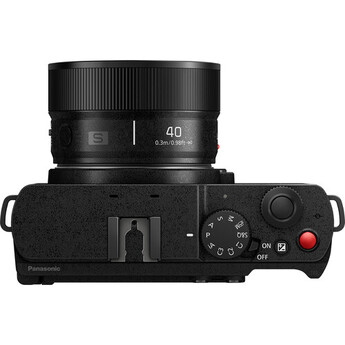 Panasonic LUMIX S 40mm f/2 Lens (Black) — thumbnail 5