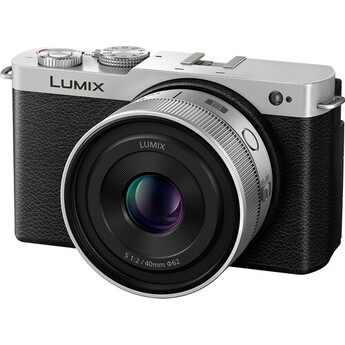 Panasonic LUMIX S 40mm f/2 Lens (Silver) — thumbnail 3