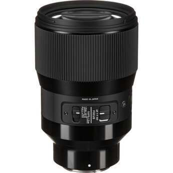 Sigma 135mm f/1.8 DG HSM Art Lens for Sony E — thumbnail 4