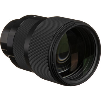 Sigma 135mm f/1.8 DG HSM Art Lens for Sony E — thumbnail 5