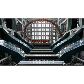 Sony sel16f18g 32