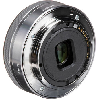 Sony E-Mount SEL16F28 16mm f/2.8 Wide-Angle E-Mount Lens (Silver) — thumbnail 7