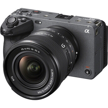 Sony FE PZ 16-35mm f/4 G Lens — thumbnail 21