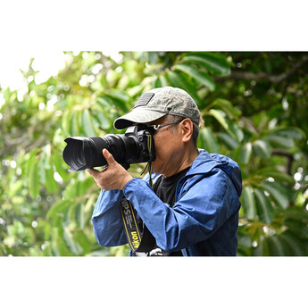 Tamron afa067z700 7