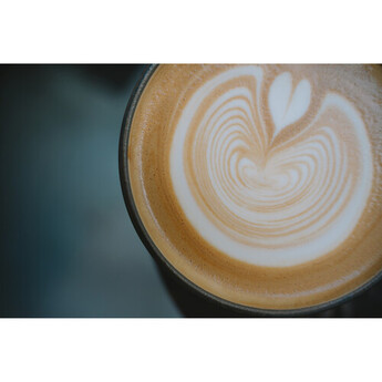 Tamron 35-100mm f/2.8 Di III VXD Lens (Nikon Z) — thumbnail 19