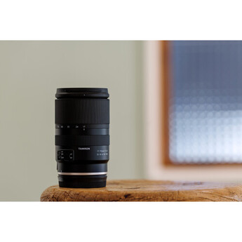 Tamron 17-70mm f/2.8 Di III-A VC RXD Lens (Canon RF) — thumbnail 16