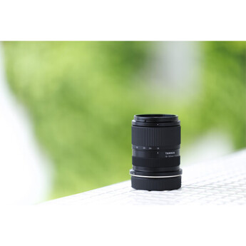 Tamron 16-50mm f/2.8 A Lens (Canon RF) — thumbnail 12