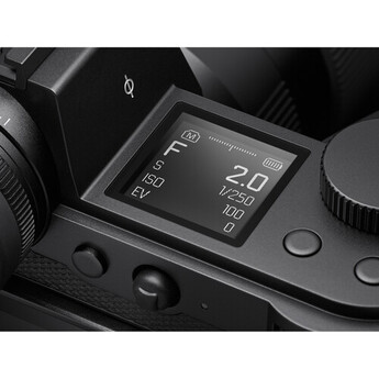 Leica SL3-S Mirrorless Camera with 28-70mm f/2.8 Lens — thumbnail 14