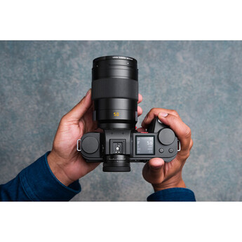 Leica SL3-S Mirrorless Camera with 28-70mm f/2.8 Lens — thumbnail 23