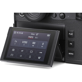 Leica SL3-P Mirrorless Camera with 28-70mm Lens — thumbnail 9
