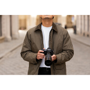 Leica SL3-P Mirrorless Camera with 24-70mm Lens — thumbnail 11