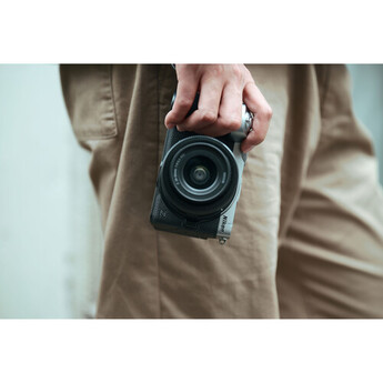 Nikon Z5 IIC Mirrorless Camera (Silver) — thumbnail 16