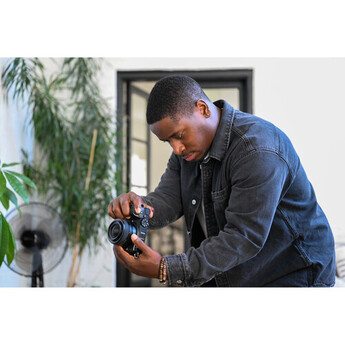 Nikon Z5 IIC Mirrorless Camera (Silver) — thumbnail 21