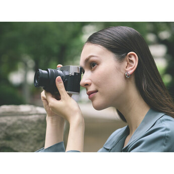OM SYSTEM PEN Mirrorless Camera (Black) — thumbnail 16