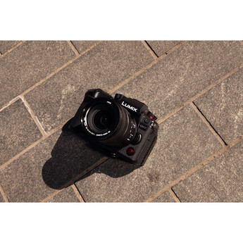 Panasonic LUMIX GH7 Mirrorless Camera — thumbnail 14