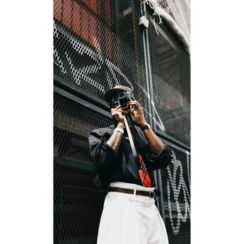 Leica Q3 43 Digital Camera — thumbnail 33