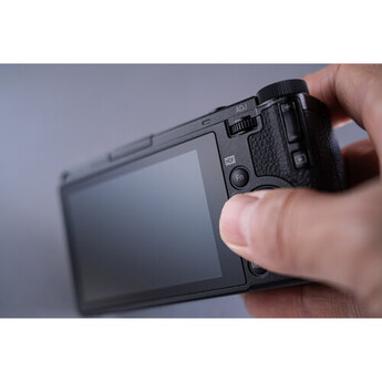 Ricoh GR IV HDF Digital Camera — thumbnail 11