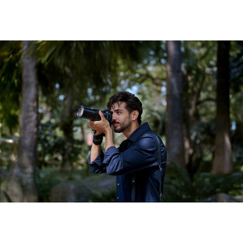 Sony RX10 V Digital Camera — thumbnail 31