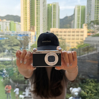 Yashica Tank Compact Digital Camera (Black) — thumbnail 13