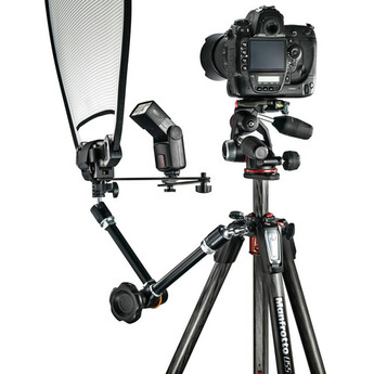 Manfrotto MT055CXPRO3 Carbon Fiber Tripod — thumbnail 9