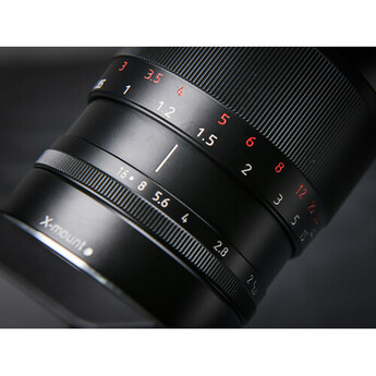 Sirui 50mm f/1.8 Anamorphic 1.33x Lens (Sony E-Mount) — thumbnail 14