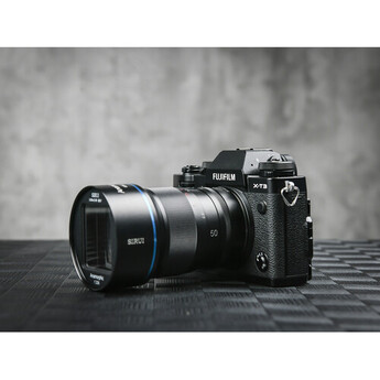 Sirui 50mm f/1.8 Anamorphic 1.33x Lens (Sony E-Mount) — thumbnail 18