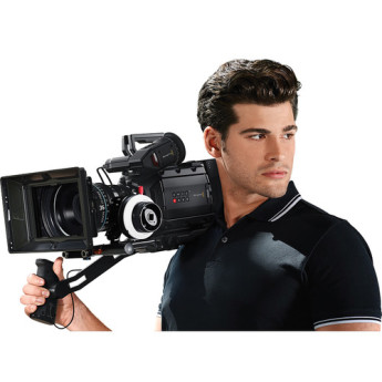 Blackmagic design cinecamursam46k ef 5