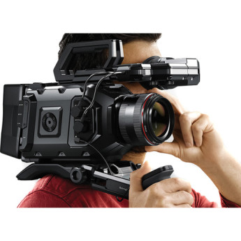 Blackmagic design cinecamursam46k ef 7