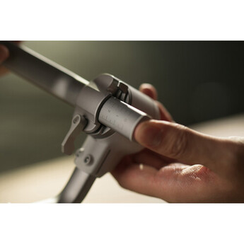 DJI RS 4 Mini Handheld Gimbal Stabilizer — thumbnail 21
