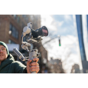 DJI RS 4 Mini Handheld Gimbal Stabilizer — thumbnail 28