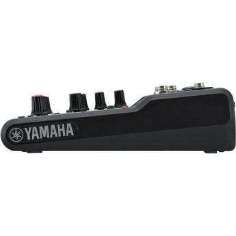 Yamaha mg06 3