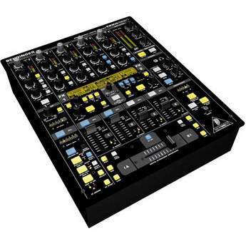 Behringer ddm4000 1