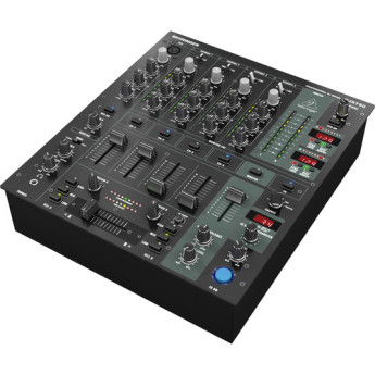 Behringer djx 750 3