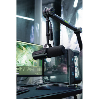 Shure SM7dB Vocal Microphone with Built-In Preamp — thumbnail 7