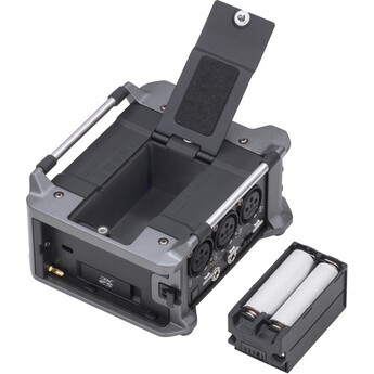 Zoom F6 Multi-Track Field Recorder — thumbnail 10