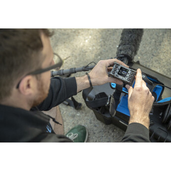 Zoom F6 Multi-Track Field Recorder — thumbnail 20