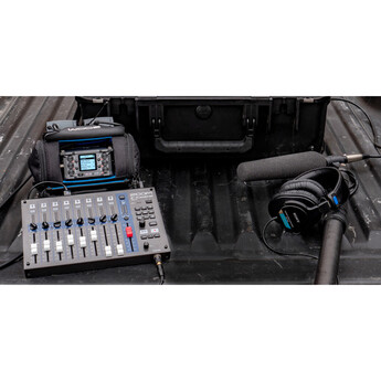 Zoom F6 Multi-Track Field Recorder — thumbnail 23