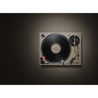 Technics sl1200m7lpc 4