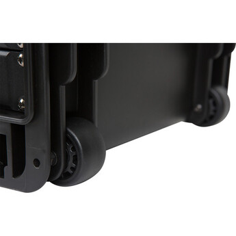 Skb Injection-Molded 2 RU Studio Flyer Rack Case — thumbnail 7