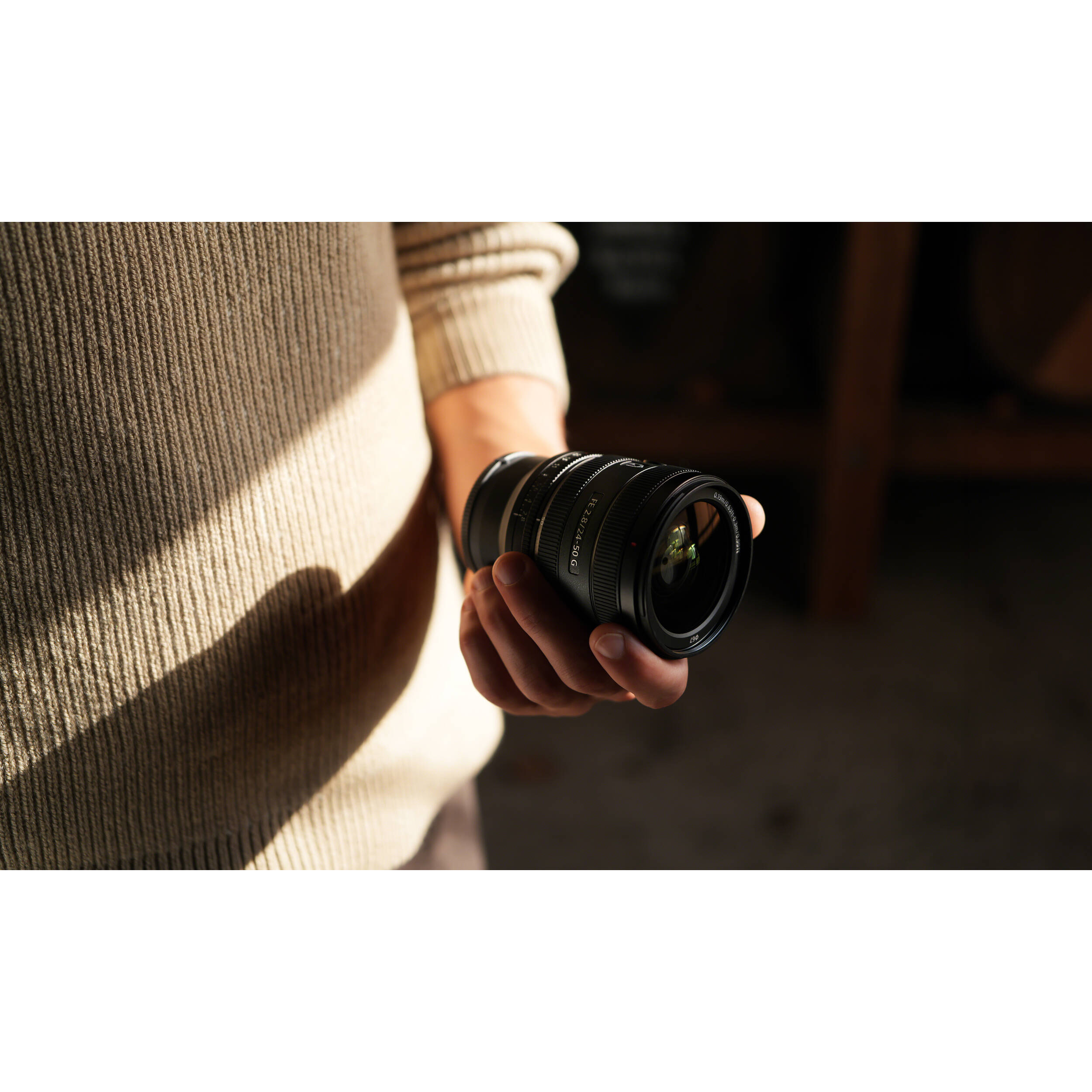 Sony FE 24-50mm f/2.8 G Lens (Sony E) SEL2450G Greentoe