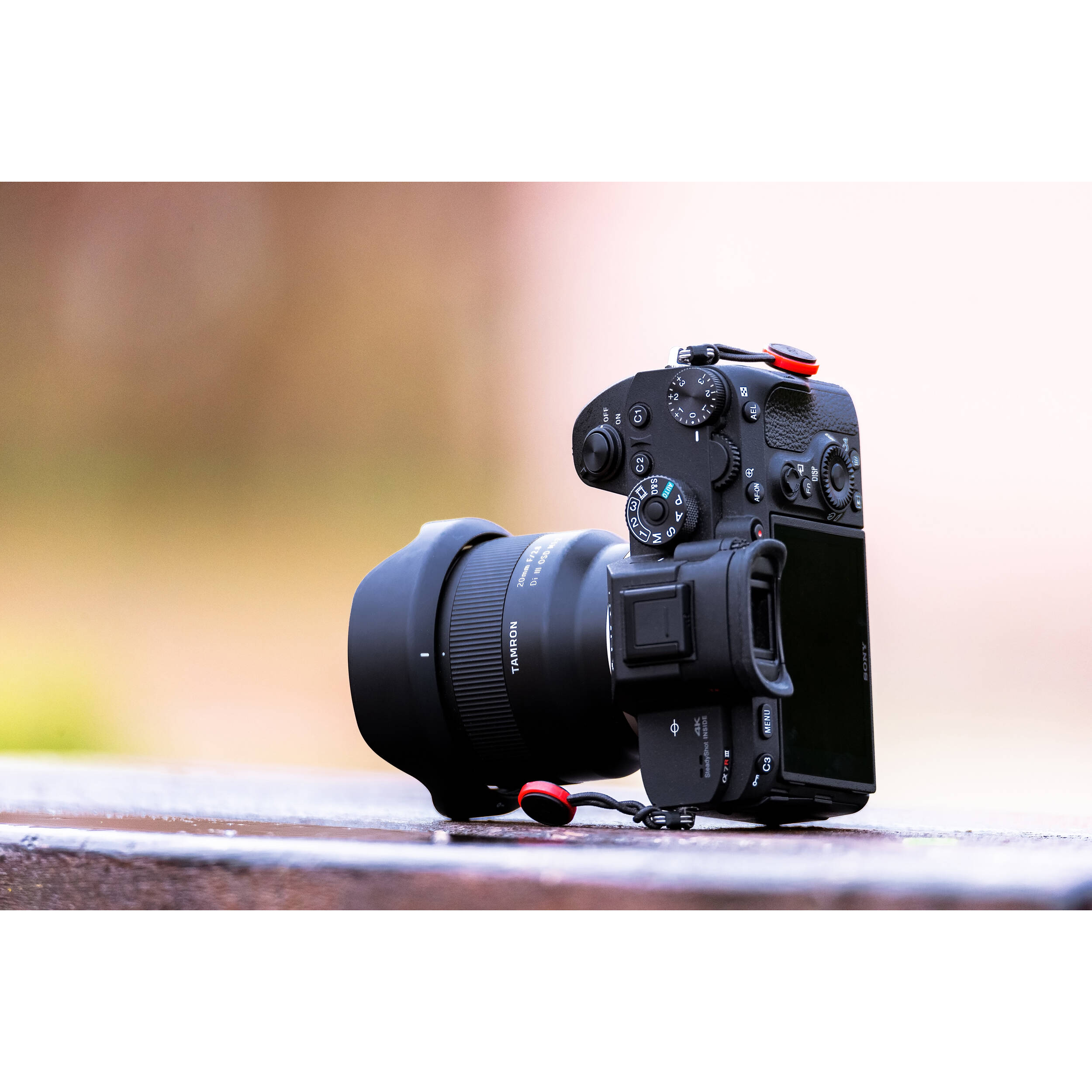 Tamron 20mm f/2.8 Di III OSD M 1:2 Lens for Sony E F050 Greentoe