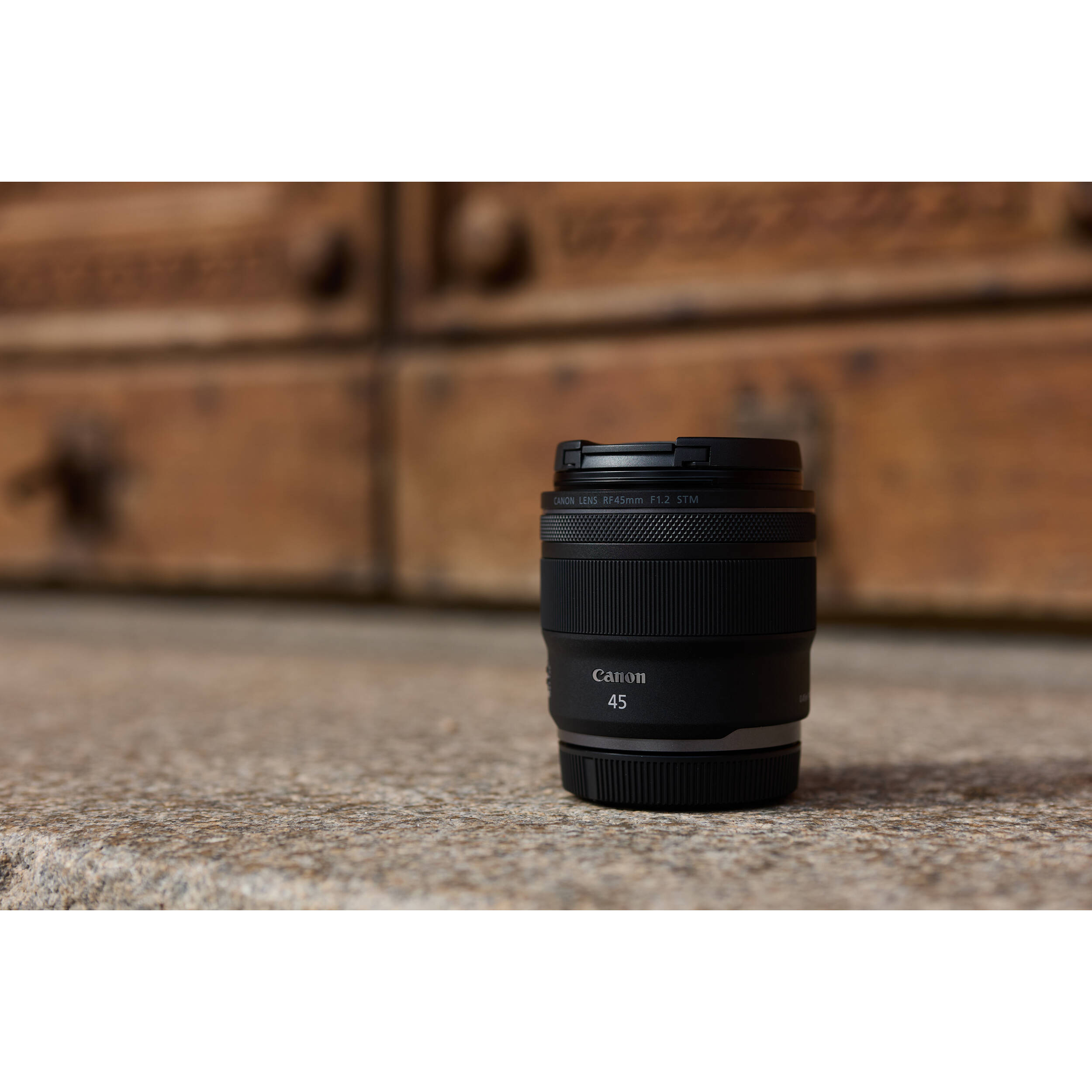 Canon 45mm f/1.2 STM Lens (Canon RF) 7198C002 Greentoe
